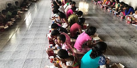 ஆதரவற்ற குழந்தைகளை பராமரிப்பதில் தமிழ்நாடு முதலிடம் - மத்திய அரசு