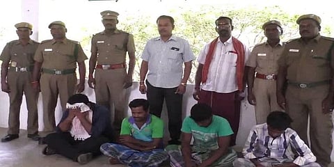 வனவிலங்குகளை வேட்டையாடி யூ டியூப் சேனலில் வீடியோ வெளியிட்ட 4 பேர் கைது