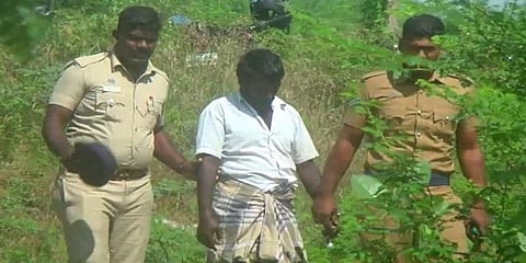 கணவனை பிரிந்து வாழ்ந்த பெண் கொன்று புதைப்பு - காதலன் கைது 