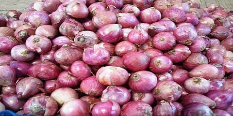 கோயம்பேடு சந்தையில் மீண்டும் உயர்ந்த வெங்காயத்தின் விலை