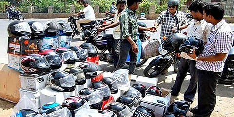 “நோ ஹெல்மெட்; நோ எண்ட்ரி” - சேலத்தில் புதிய திட்டம் அறிமுகம் 
