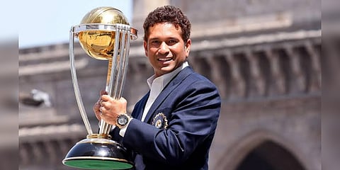 ‘டவுன் டு எர்த் .. பாட்டம் ஆஃப் த ஹார்ட்..’ -  சர்ச்சின் அரவணைத்த மாற்றுத்திறனாளி