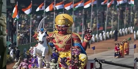 குடியரசு தின விழா அணிவகுப்பு 'அய்யனார்' சிலையில் பூணூல் ஏன்? - சிலையை வடிவமை‌த்தவர் விளக்கம்