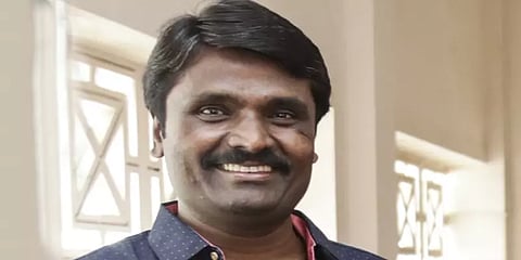 அன்புச்செழியனிடம் 2 மணி நேரம் அதிகாரிகள் விசாரணை
