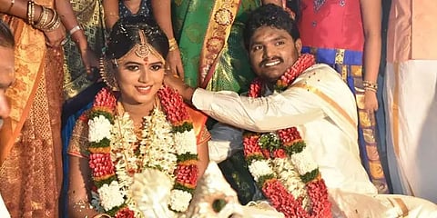 ‘இந்த மாதிரி மணப்பெண்தான் வேண்டும்’:  சப்-கலெக்டர் ஆசைக்கு ஓகே சொன்ன பெண்