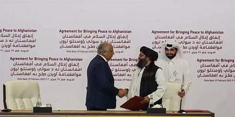 அமெரிக்கா - தலிபான் இடையே கையெழுத்தானது வரலாற்றுச் சிறப்பு வாய்ந்த ஒப்பந்தம்..!