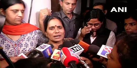 ‘அரசுக்கும், நீதித்துறைக்கும் நன்றி’ - நிர்பயாவின் தாயார்