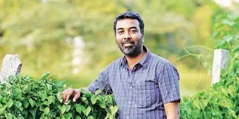 “ரஜினி தன் ரசிகர்களுக்கு சகிப்புத்தன்மை கற்பிக்க வேண்டும்” - சர்ச்சையில்  பிரதீப் ஜான்