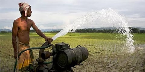 இலவச மின்சாரம் வழங்கும் திட்டம் தொடரும் - மின்சார வாரியம்