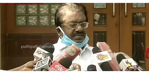 “கொரோனாவில் அரசியல் செய்வது அதிமுகதான்” - டி.கே.எஸ்.இளங்கோவன்