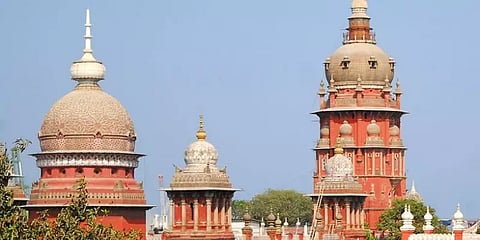 காணொலி காட்சி மூலமாக வழக்குகளை விசாரியுங்கள் - பதிவுத்துறை சுற்றறிக்கை   