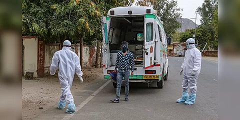 தமிழகத்தில் மேலும் கொரோனாவுக்கு 37 பேர் உயிரிழப்பு