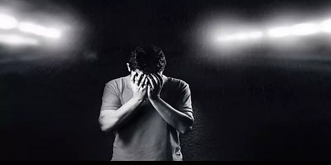 எதிர்காலம் குறித்த அச்சம்: சிறுவர் முதல் பெரியவர்கள் வரை வாட்டும் மன அழுத்தம்