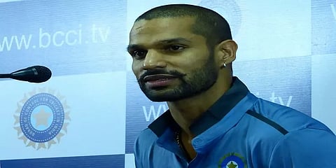 "சாத்தான்குளம் கொடூரத்துக்கு எதிராகக் குரல் எழுப்புங்கள்" -  ஷிகர் தவான் ட்வீட் !