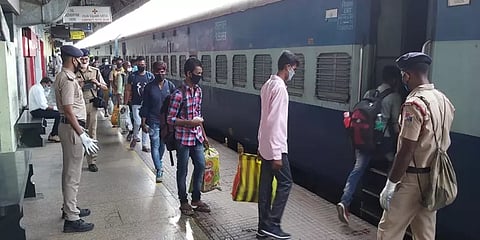 தமிழகத்தில் ஜூலை 15 ஆம் தேதி வரை சிறப்பு ரயில்கள் ரத்து !
