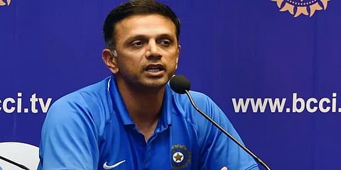 ‘தலைமைப் பயிற்சி பொறுப்பா? குடும்ப பொறுப்பா?’: திராவிட்டின் முடிவு குறித்து வினோத் ராய்