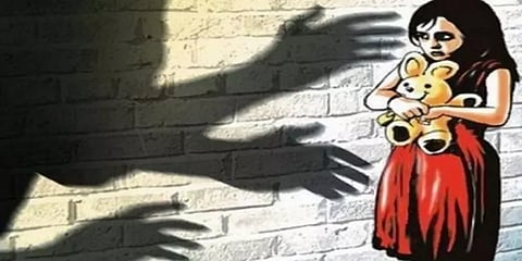 சிறுமிக்கு பாலியல் தொந்தரவு - 50 வயது நபர் போக்சோ சட்டத்தில் கைது
