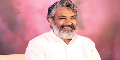 "எங்கள் குடும்பத்திற்கே கொரோனா பாசிடிவ்" ராஜமவுலி ட்வீட் !