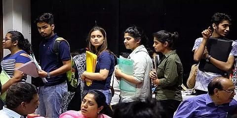 மேலாண்மைப் படிக்க ஆர்வம் காட்டும் பெண்கள்... மாணவர் சேர்க்கையில் உயரும் எண்ணிக்கை