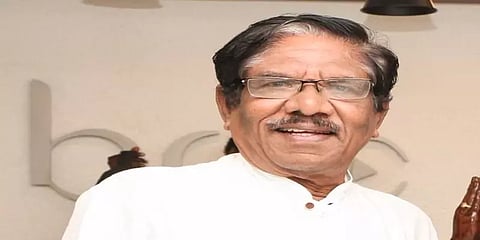 தியேட்டர்களை திறக்க இயக்குநர் பாரதிராஜா தமிழக அரசுக்கு கோரிக்கை