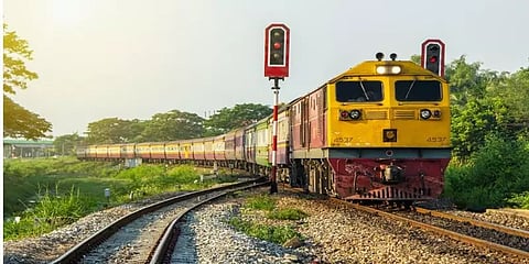தமிழகத்தில் மேலும் நான்கு சிறப்பு ரயில்கள் இயக்கப்படும் - தென்னக ரயில்வே அறிவிப்பு