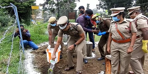 கொடைக்கானல் தீயணைப்பு நிலையத்தில் சைலேந்திரபாபு ஆய்வு..!