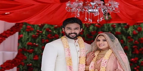 ’ஆரவ் - ராஹெய்’ ஜோடிக்கு டும்! டும்! டும்! திருமணத்தில் பங்கேற்ற பிக் பாஸ் பிரபலங்கள்