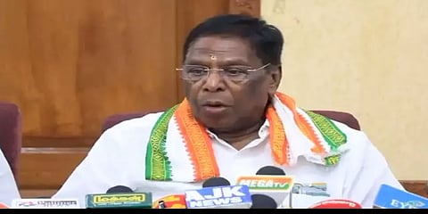 சூர்யா கருத்து:   நீதியரசர்கள் பெரிதுபடுத்த வேண்டாம் என முதல்வர் நாராயணசாமி வேண்டுகோள்