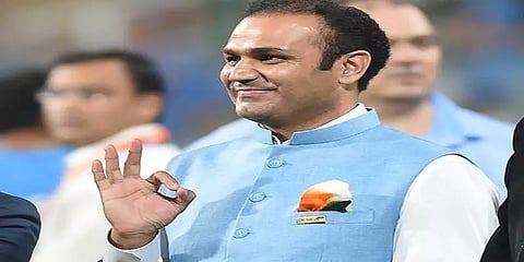 தோனி மீண்டும் களம் இறங்குவது எக்ஸ்ட்ரா ஸ்பெஷல் - சேவாக்
