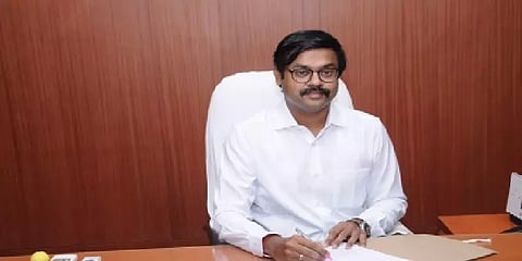 திருப்பூர் அரசு மருத்துவமனையில்  மின்தடை ஏன்? - ஆட்சியர் விளக்கம்