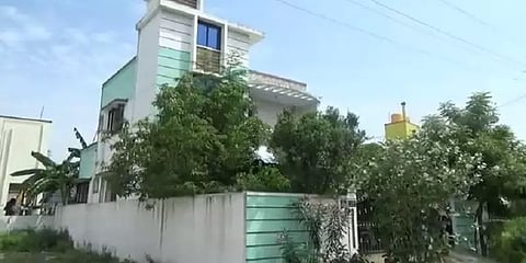 பட்டப்பகல்.. ஒன்றரை மணி நேரம்.. - திருவள்ளூரில் நடந்த  கொள்ளைச் சம்பவம்.!