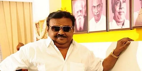 சோனு சூட்டுக்கு ஐ.நாவின் விருது: பாராட்டிய விஜயகாந்த்!
