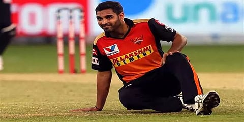 SRH அணியில் புவனேஷ்வர் குமாருக்கு மாற்றாக இடம்பிடிக்க உள்ள வீரர் யார்?