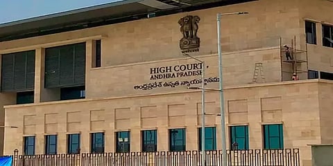 நீதித்துறைக்கு எதிரான பதிவுகள் - சிபிஐ விசாரணைக்கு ஆணை