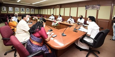 தேர்தல் அறிக்கை தயாரிக்கும் பணியில் திமுக மும்முரம்! 
