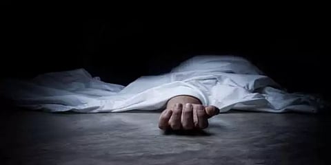 கொரோனாவால் இறந்த கணவன்... பிரிவை தாங்காமல் மனைவி எடுத்த முடிவு
