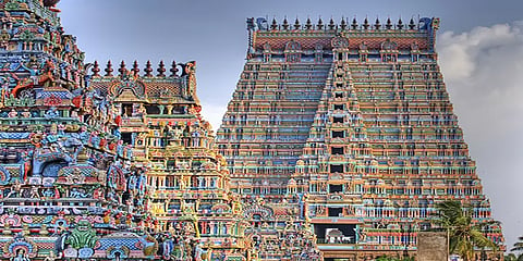 ஸ்ரீரங்கம்: வெகு விமர்சையாக நடைபெற்ற நம்பெருமாள் ஊஞ்சல் உற்சவம்