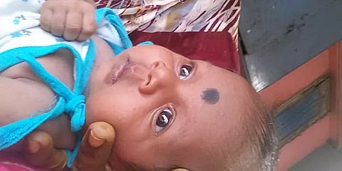 கோயம்பேட்டில் கடத்தப்பட்ட 3 மாத குழந்தை - 18 மணி நேரத்தில் மீட்ட காவல்துறையினர்
