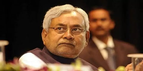 4 மணிக்கு பீகார் முதல்வராக பதவியேற்கிறார் நிதிஷ் குமார்