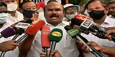 ‘கஜா‘ புயலைபோல ‘நிவர்‘  பெரிய பாதிப்பை ஏற்படுத்தாது: ஜெயக்குமார்