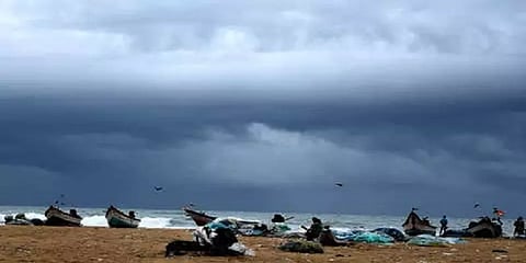 அதிதீவிர புயலாக வலுபெற்றது நிவர்!