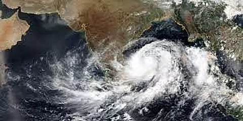 வங்க கடலில் உருவானது காற்றழுத்த தாழ்வு மண்டலம் - புயலாக மாறுமா?