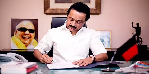 'நானும் விவசாயி' எடப்பாடிக்கு தெரியுமா?- வேளாண் சட்டங்களை முன்வைத்து ஸ்டாலின் 10 கேள்விகள்