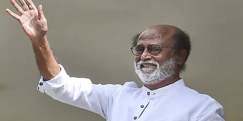 கட்சி நிர்வாகியுடன் ரஜினிகாந்த் ஆலோசனை.. வேகமெடுக்கும் கட்சி வேலைகள்!