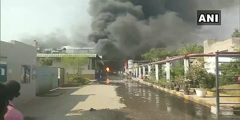 ஹைதராபாத் ரசாயன தொழிற்சாலையில் பயங்கர தீ விபத்து!