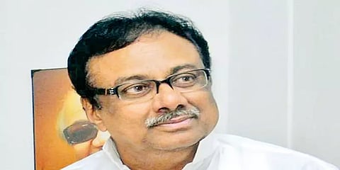 "ரஜினி ஏப்ரல் 1-ல் தான் அரசியல் பிரவேசத்தை அறிவிப்பார்!" - ஈவிகேஎஸ் இளங்கோவன்