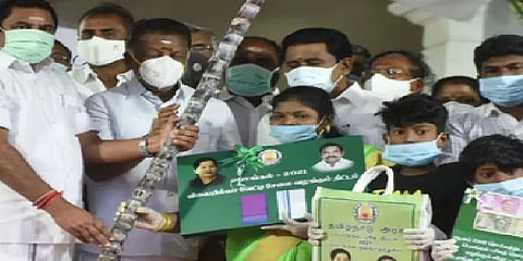 பொங்கல் பரிசுக்கு இன்று முதல் டோக்கன்