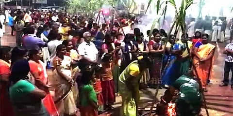 குமரி: டெல்லி விவசாயிகள் போராட்டம் வெற்றிபெற தேவாலங்களில் பொங்கலிட்டு வழிபாடு!