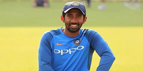 "என்னால் ரன் அடிக்க முடியாததால்தான் ரிஷப் பண்ட்க்கு வாய்ப்பு கிடைத்தது" மனம் திறந்த சாஹா!