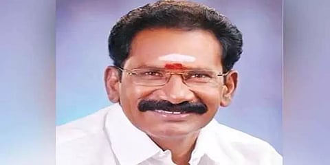 ஸ்டாலின் இரவு நேரங்களில் கோயிலுக்கு செல்வார்போல் தெரிகிறது - செல்லூர் ராஜூ